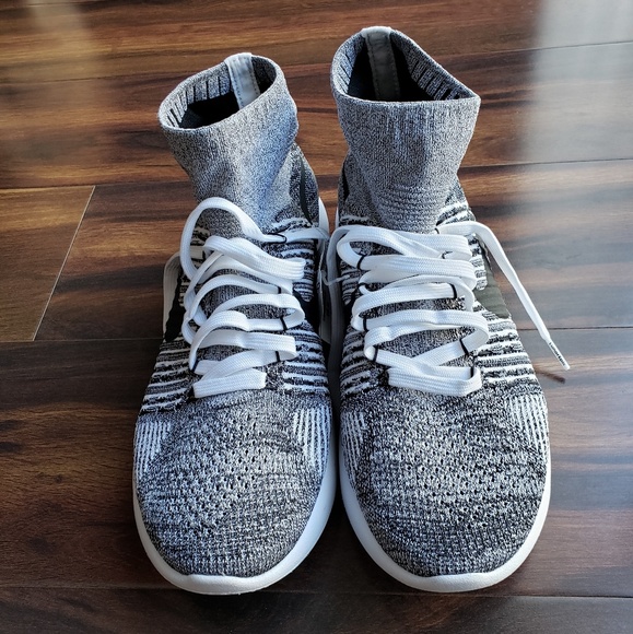 Nike LunarEpic Flyknit Oreo 818676-101 Running - Picture 2 of 6